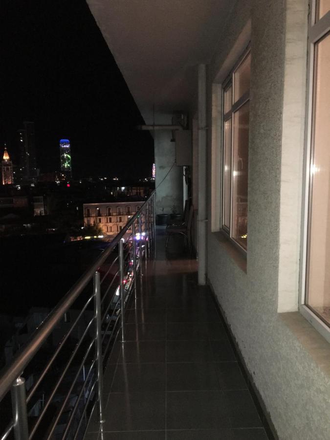 Apartment Gulia Μπατούμι Εξωτερικό φωτογραφία