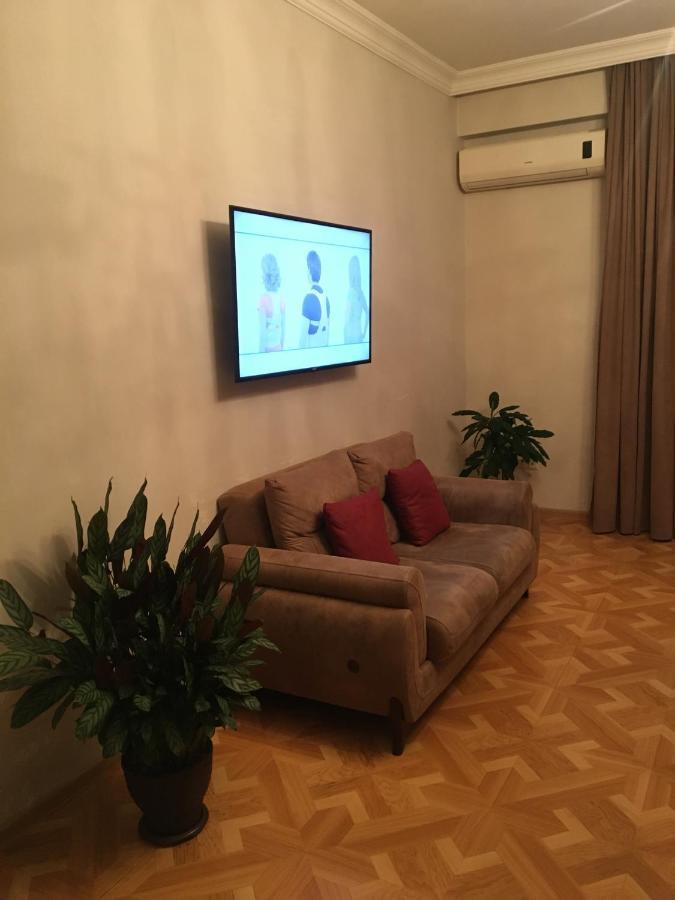 Apartment Gulia Μπατούμι Εξωτερικό φωτογραφία